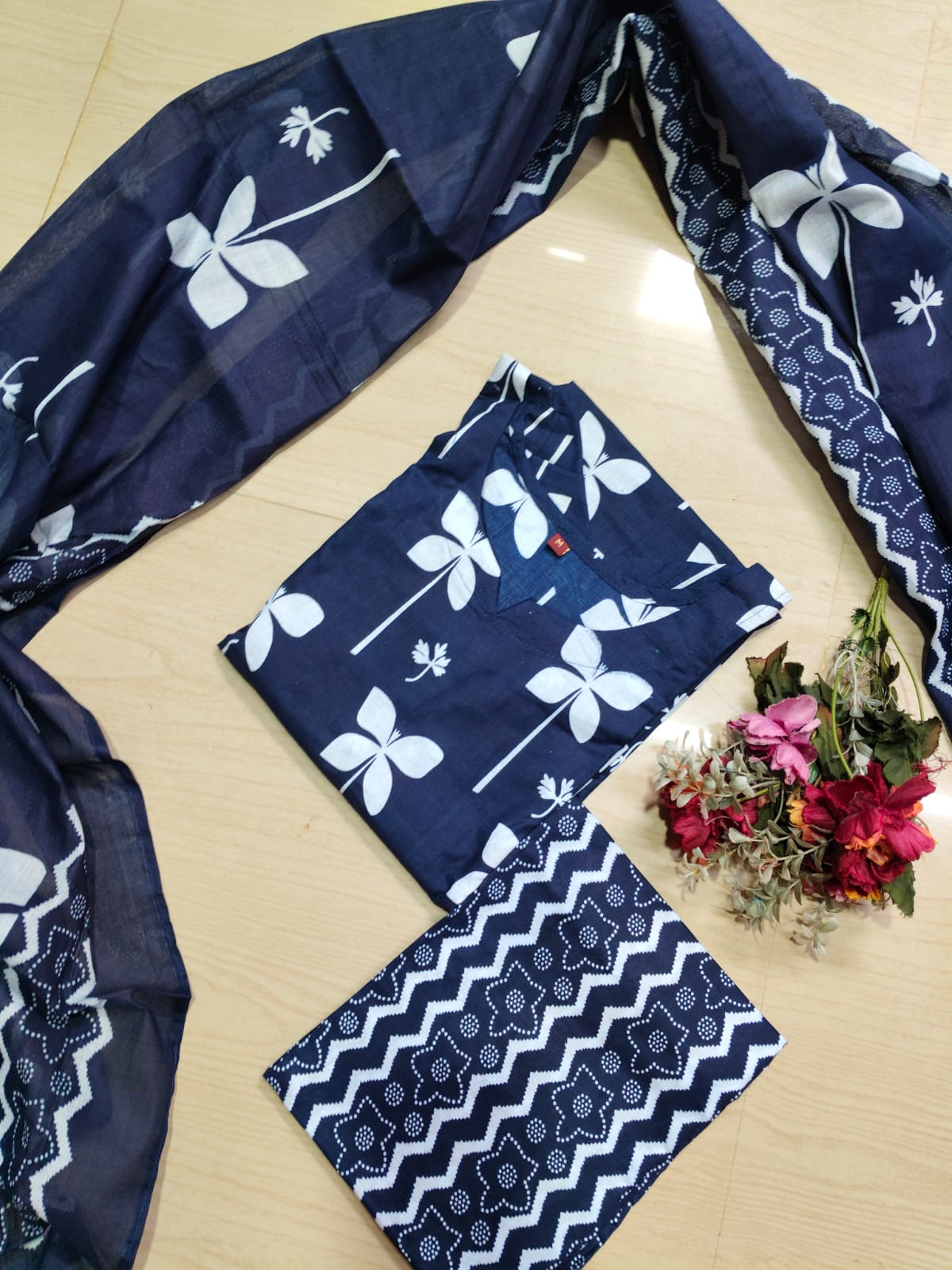 Petals Dupatta Sets  FDS254