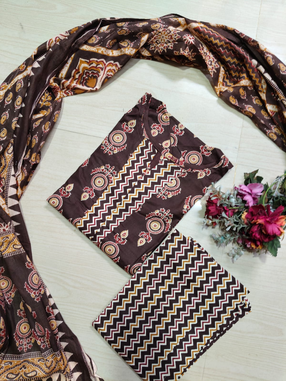 Petals Dupatta Sets  FDS256