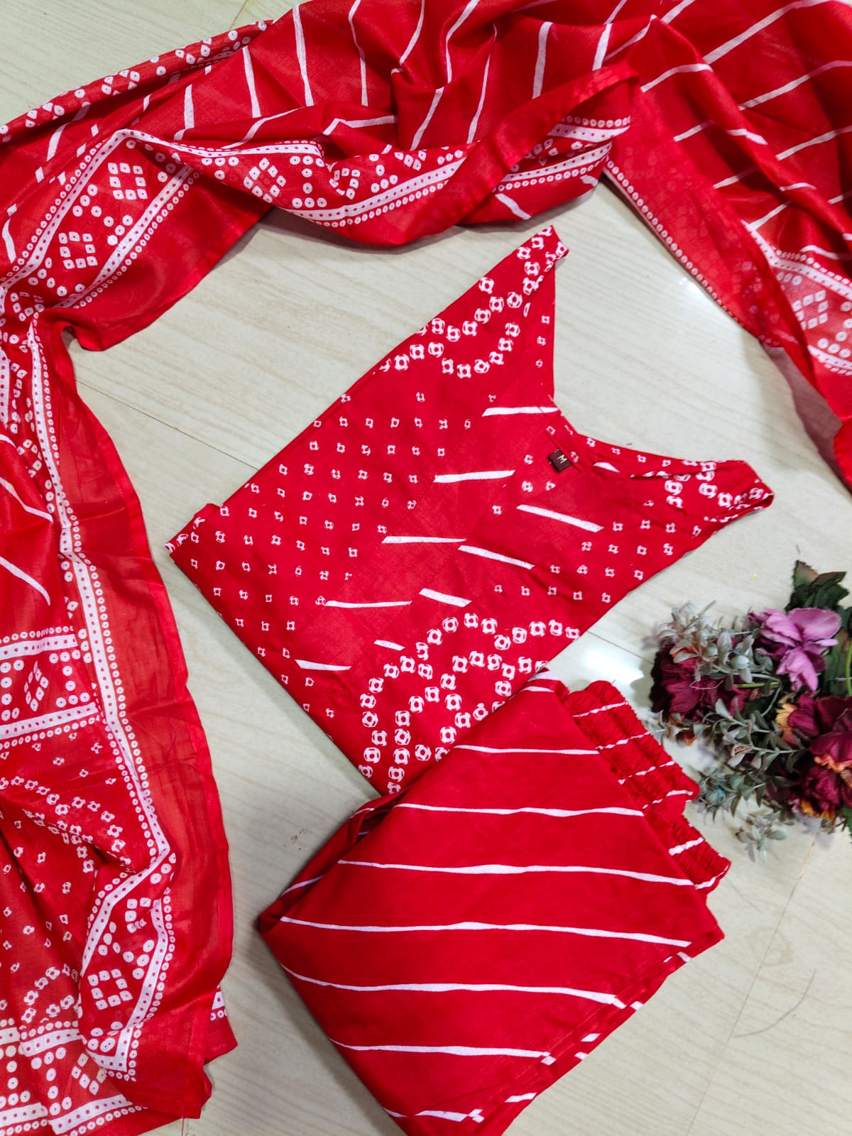 Petals Dupatta Sets  FDS261