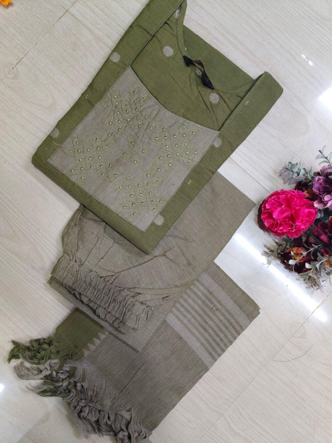 Petals Dupatta Sets  FDS271