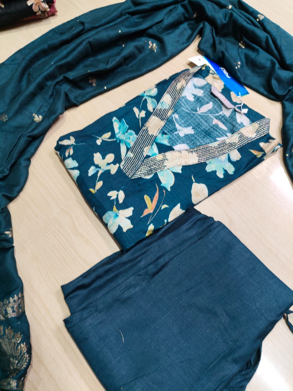 Kurti with Pant and Linen Dupatta sets - KPL02