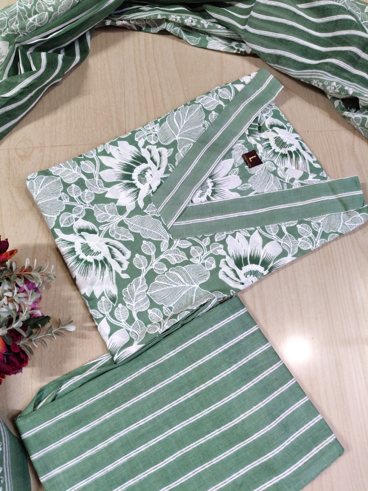 Petals Dupatta Sets - FDS49