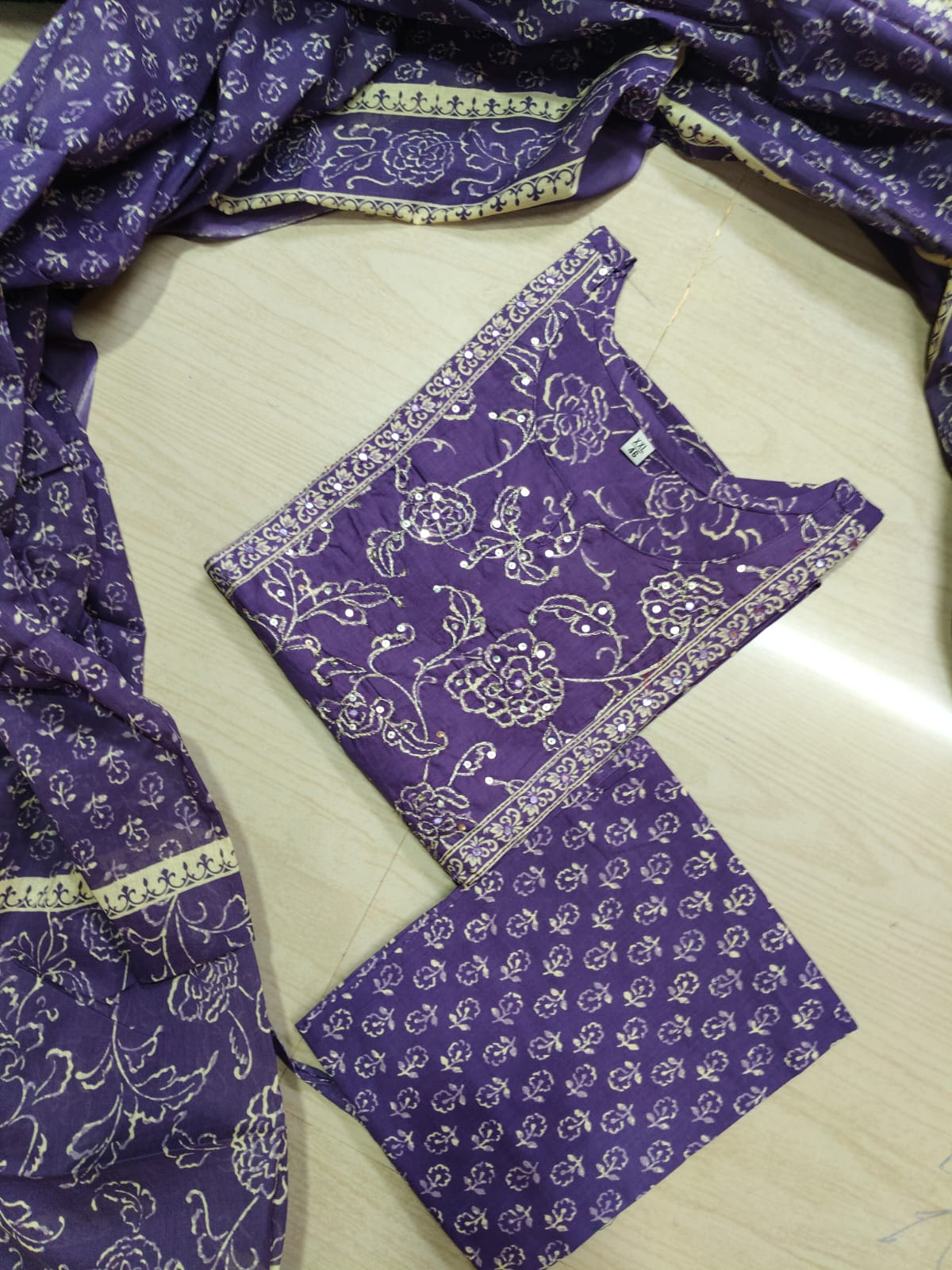 Classic Styles - DDS153