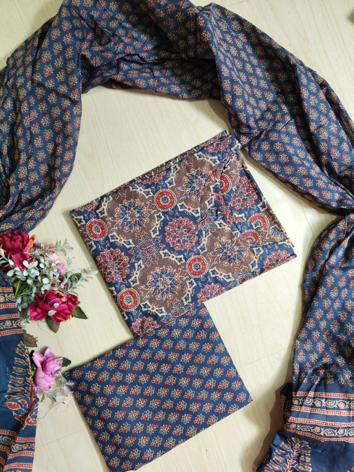 Petals Dupatta Sets - FDS57