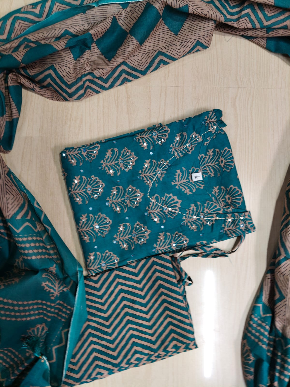 Classic Styles - DDS261