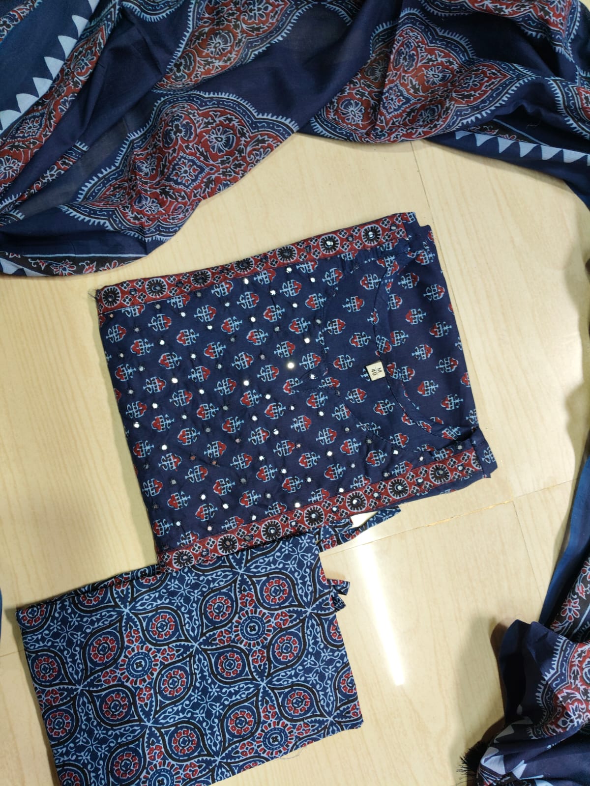 Classic Styles - DDS268