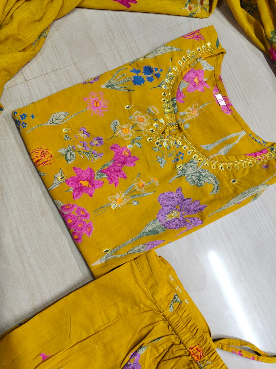 Budgeted Cotton 3 Piece Set - BC86