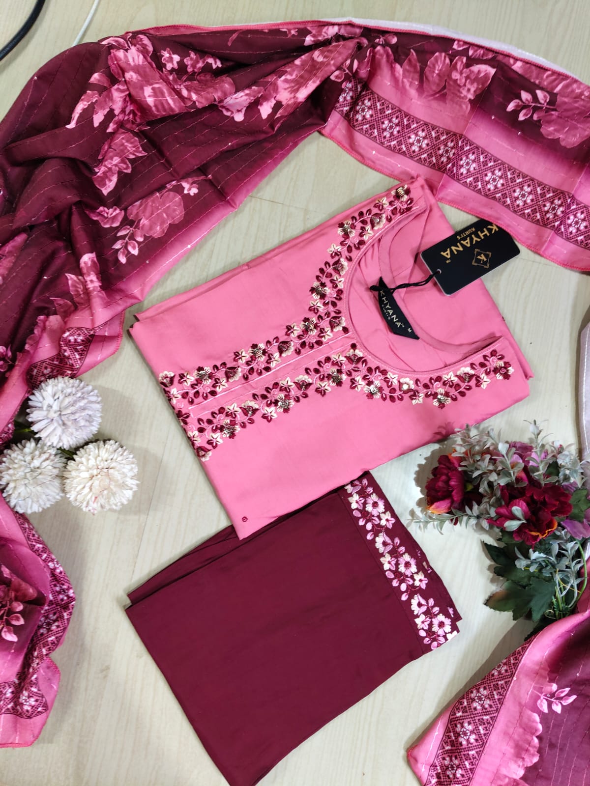 Visithra Silk Duppata Sets  VDS10