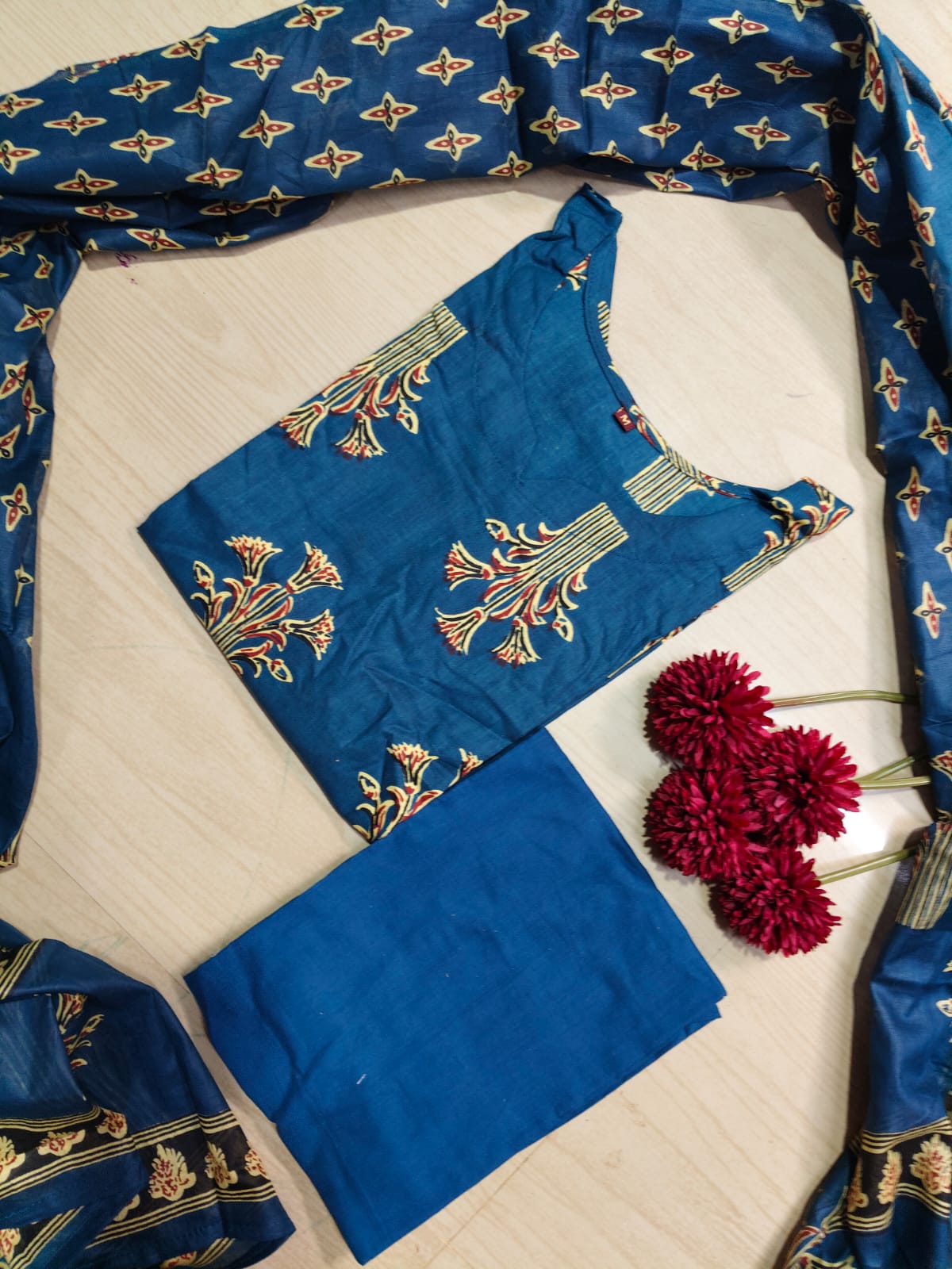 Petals Dupatta Sets  FDS13