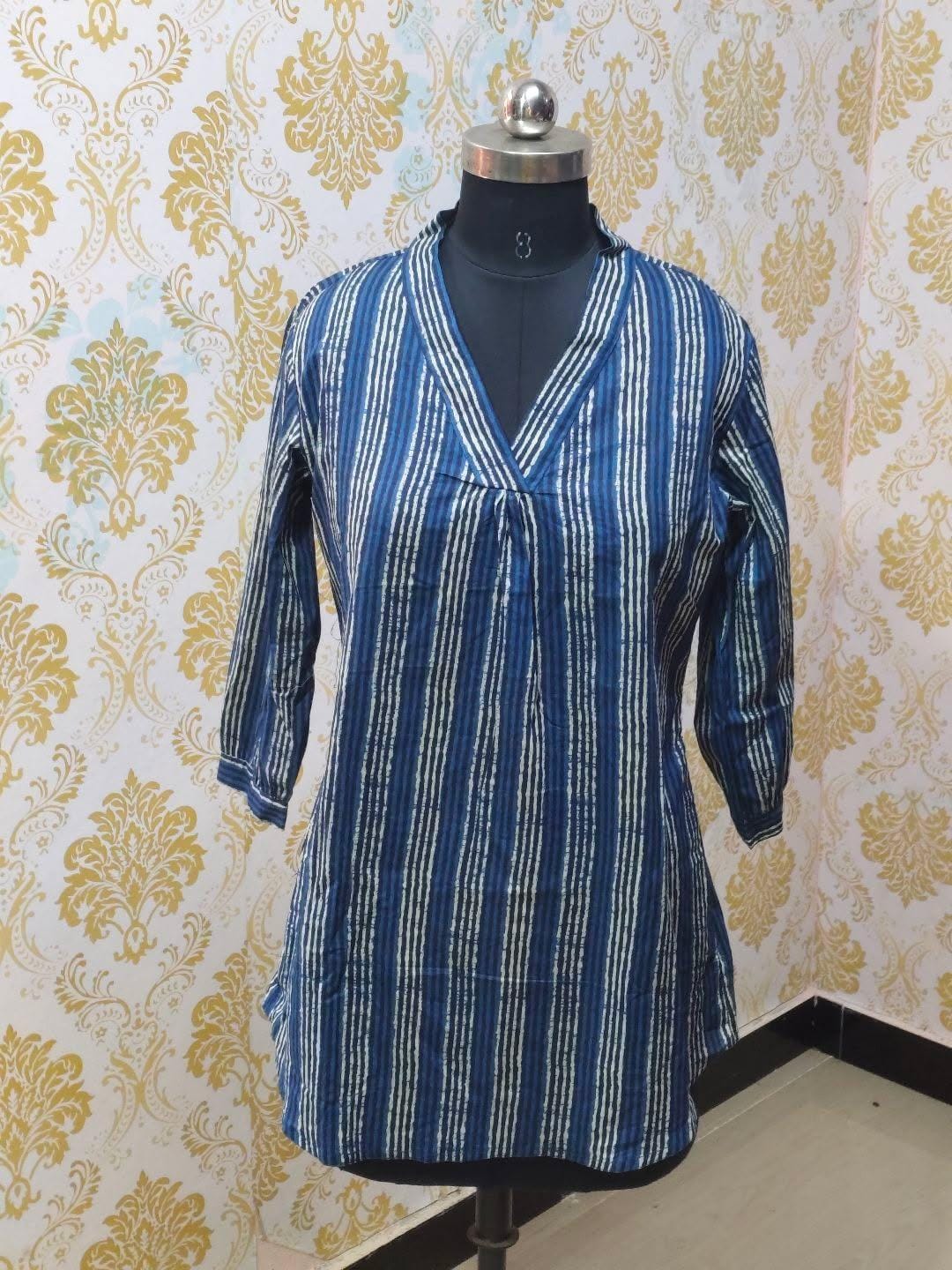 Short Kurti SK117