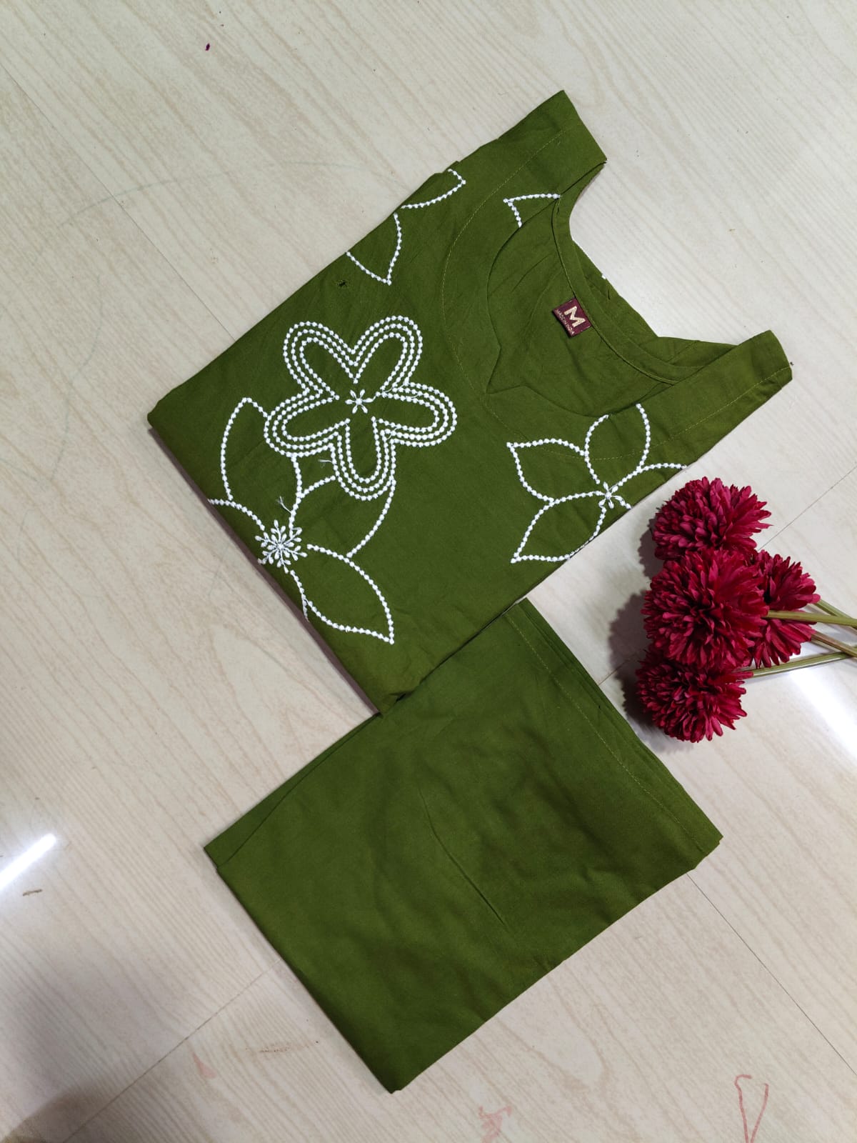 V neck Kurthi with Pant  ALN01