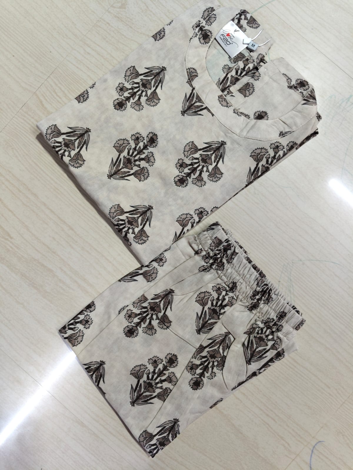 Cotton Kurti  VP22 (Sleeve Attached Inside)