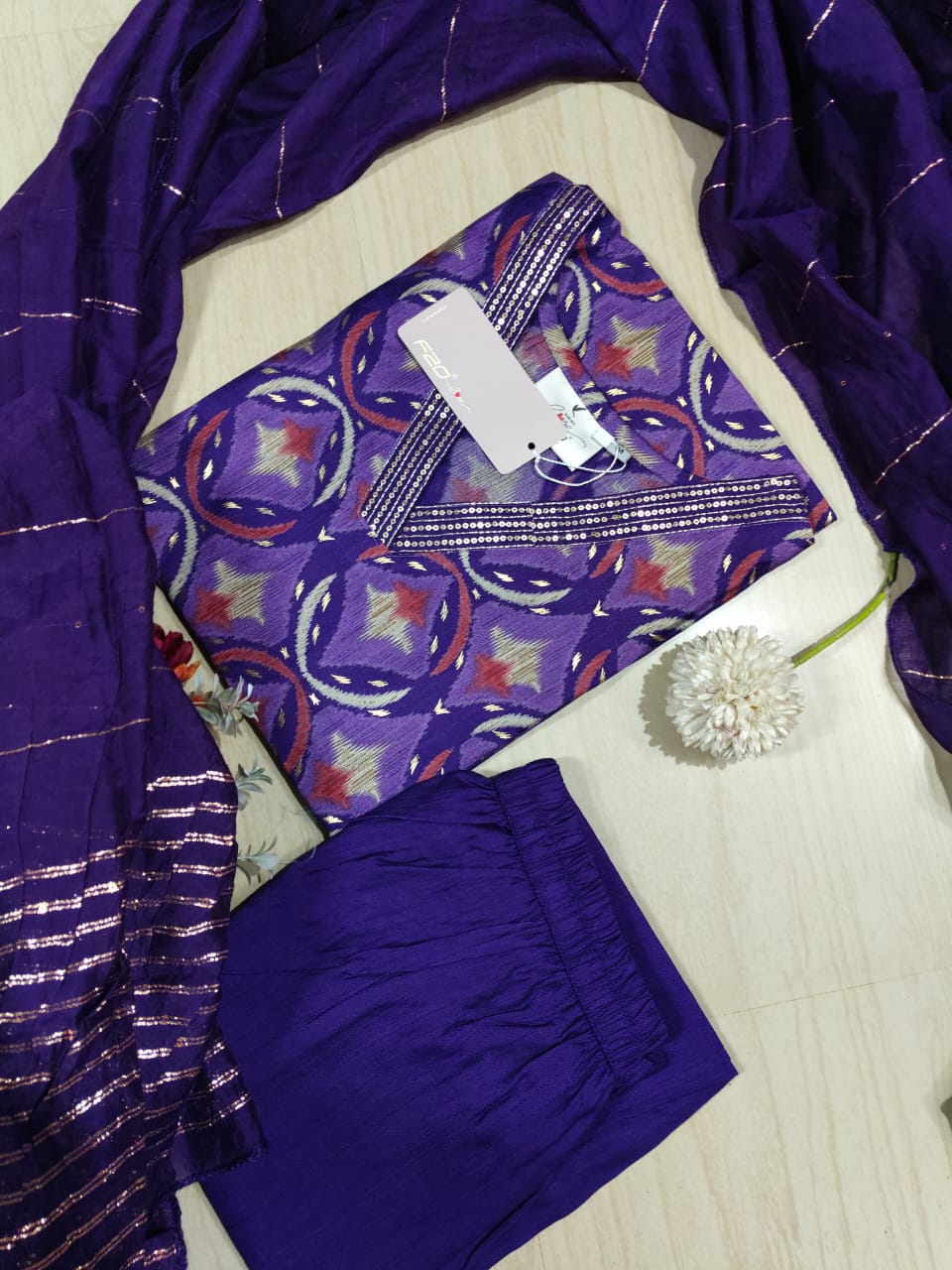 Kurti with Pant and Linen Dupatta sets - KPL22