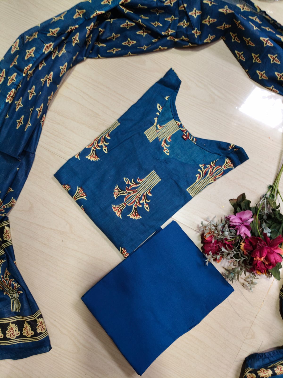 Petals Dupatta Sets  FDS244