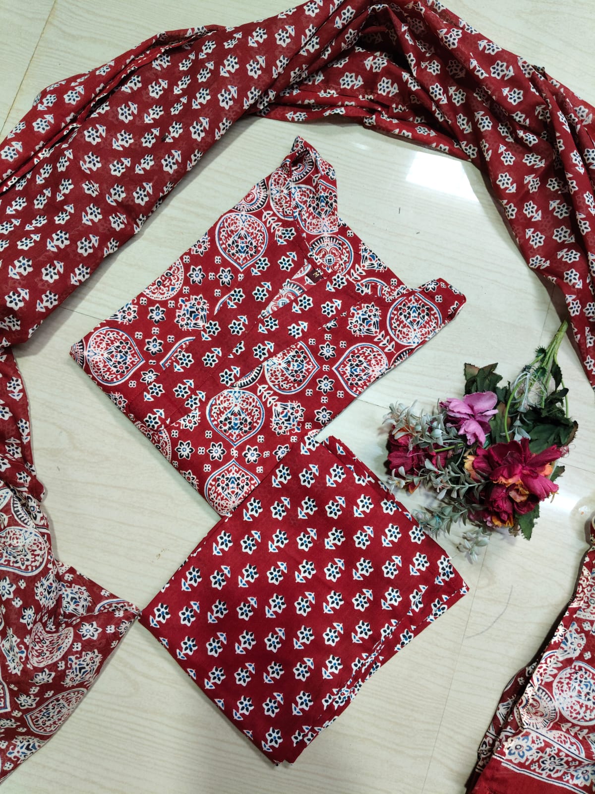 Petals Dupatta Sets  FDS247