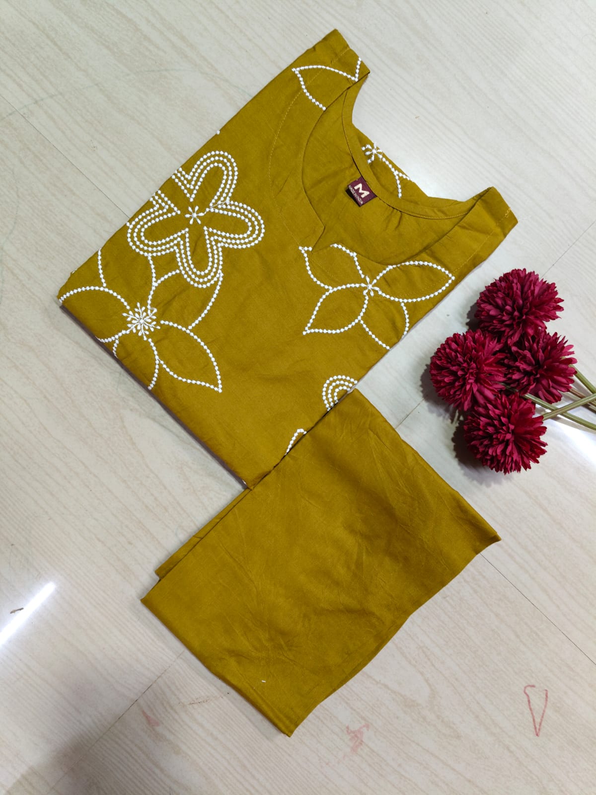 V neck Kurthi with Pant  ALN02