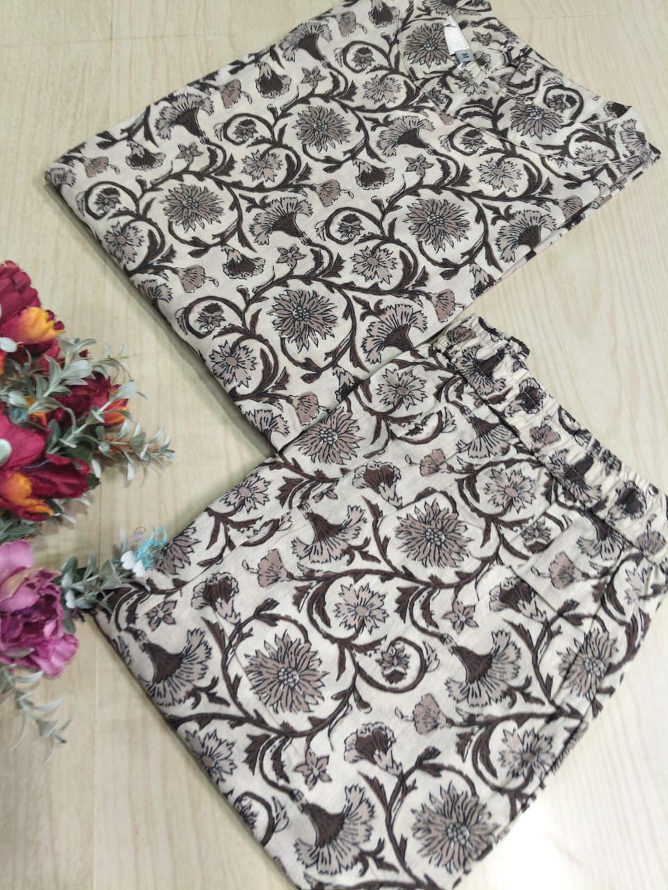 Cotton Kurti  VP31  (Sleeve Attached Inside)