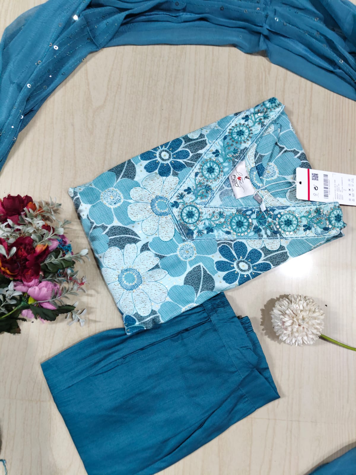 Kurti with Pant and Linen Dupatta sets - KPL28