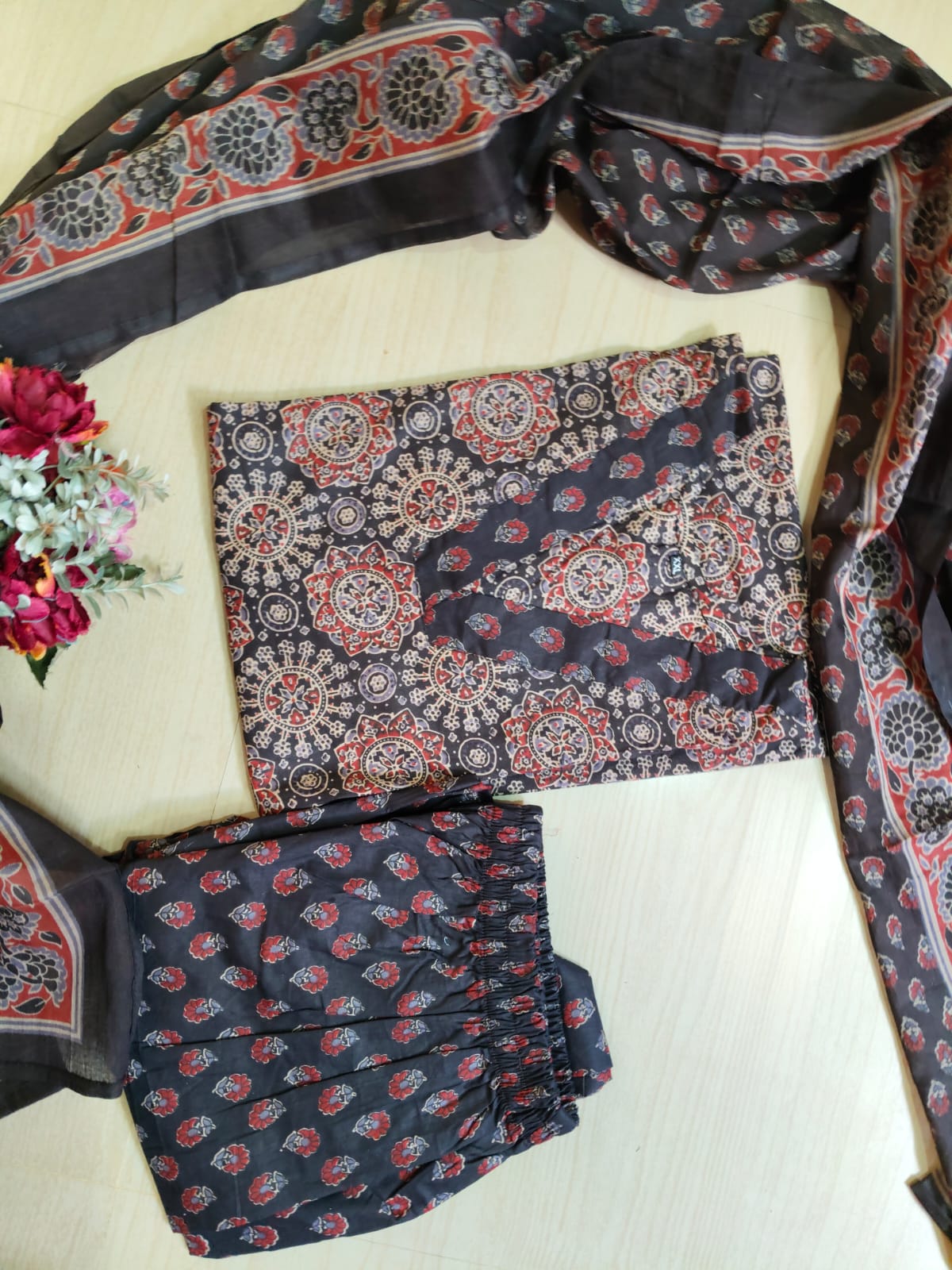 Petals Dupatta Sets - FDS50