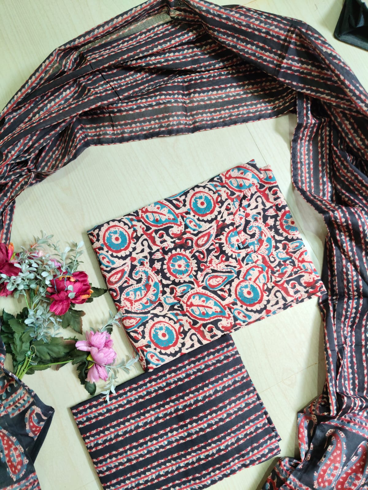 Petals Dupatta Sets - FDS54