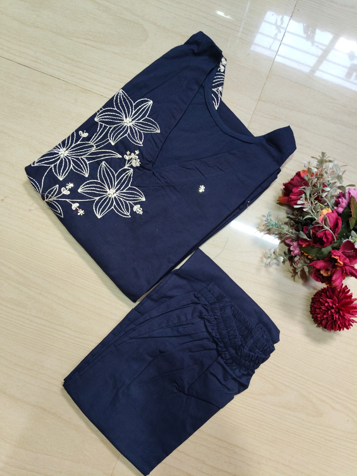 V neck Kurthi with Pant  ALN56