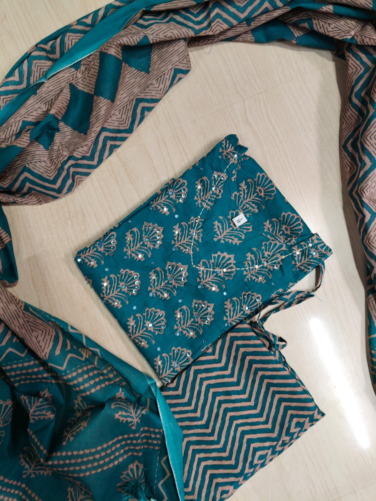 Classic Styles - DDS261