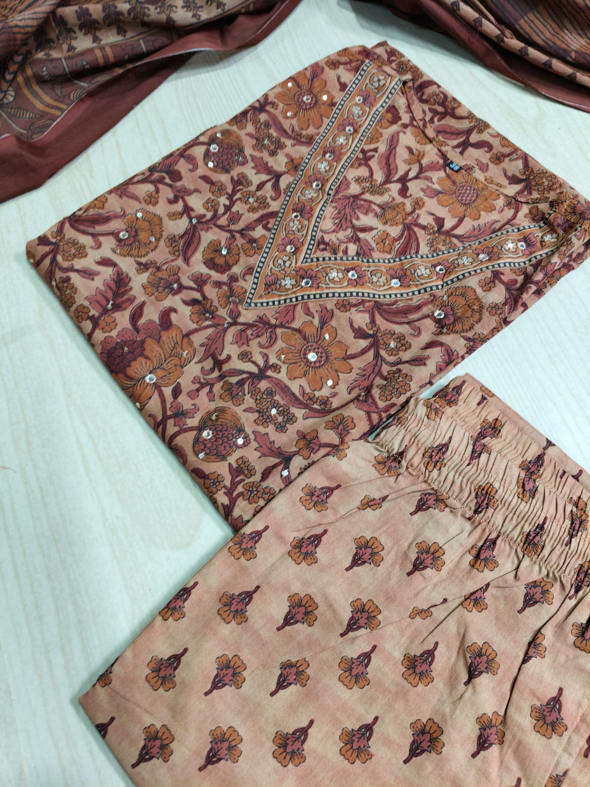 Classic Styles - DDS263