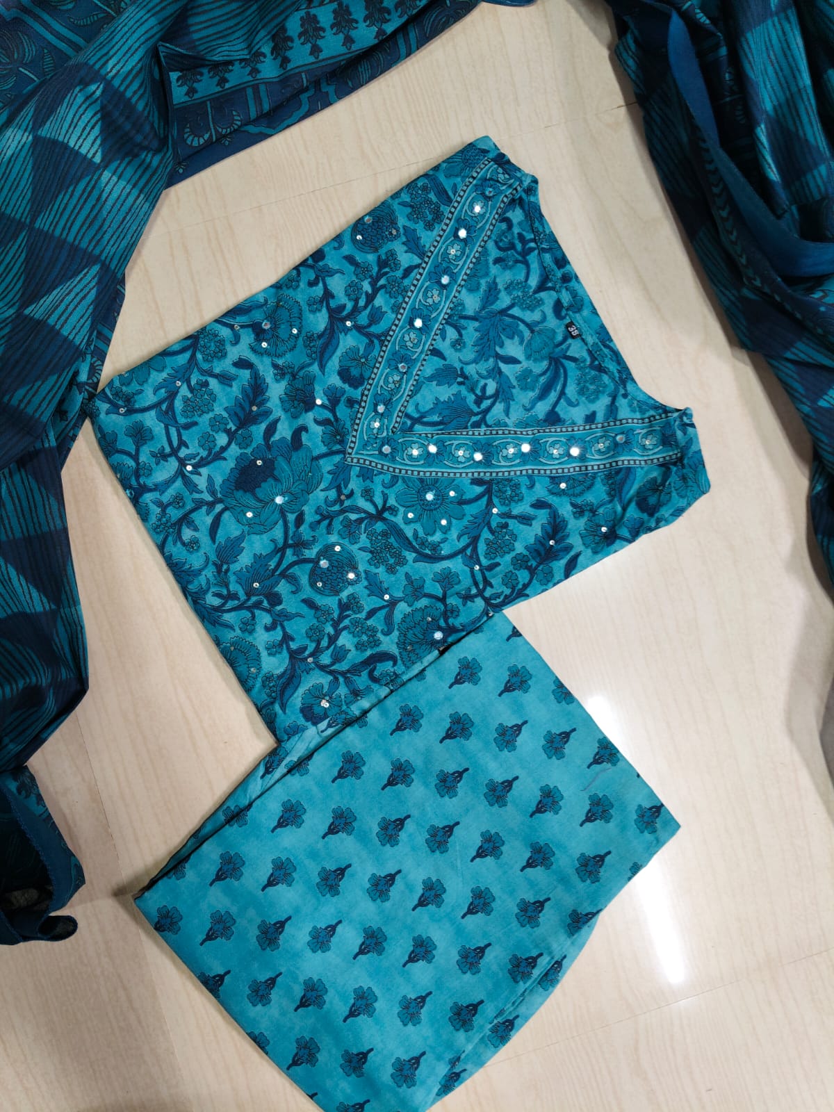 Classic Styles - DDS264