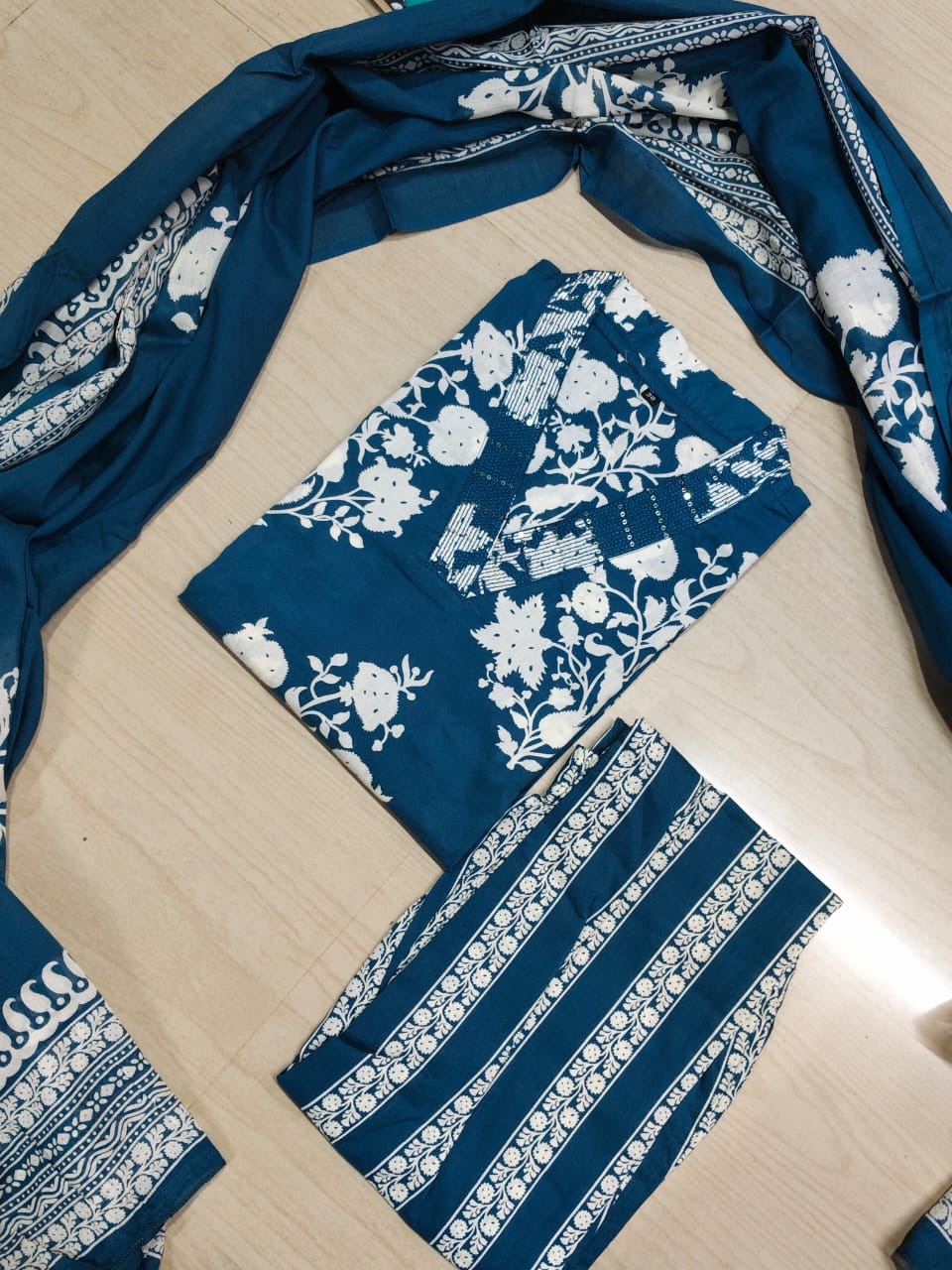 Budgeted Cotton 3 Piece Set - BC67