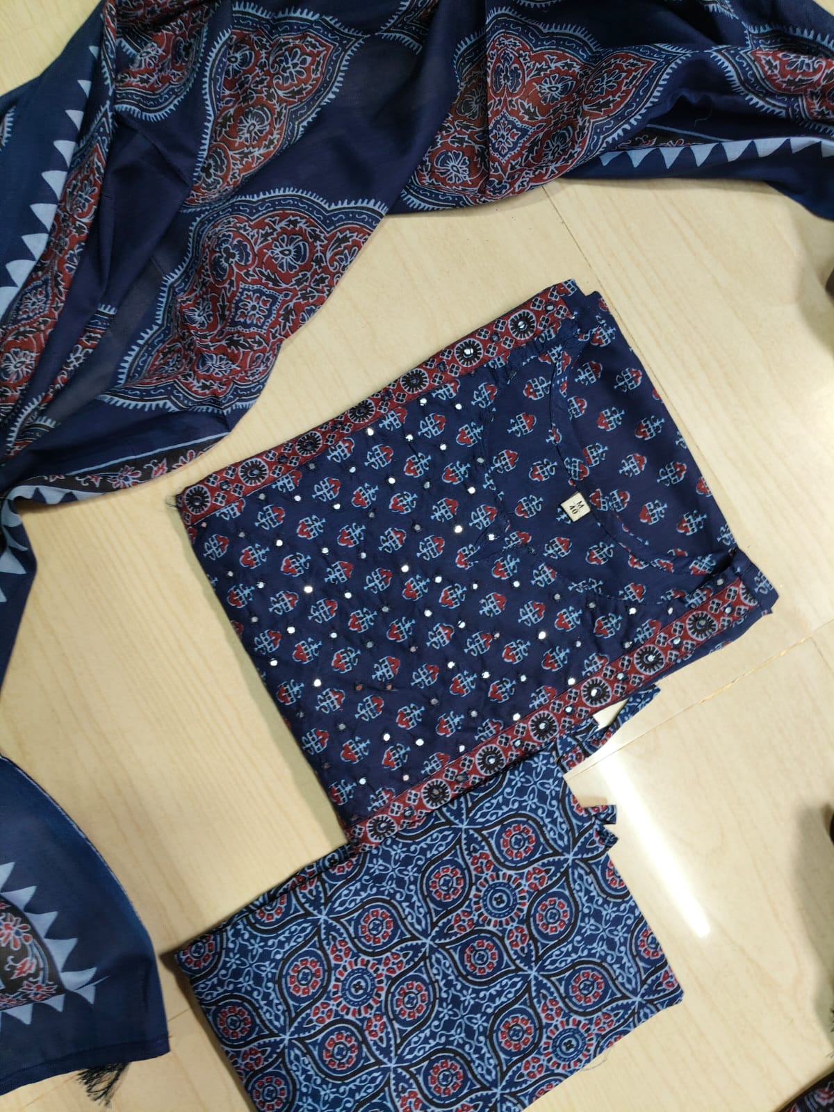 Classic Styles - DDS268