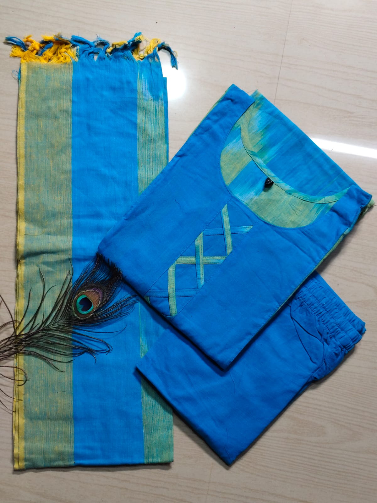 Petals Dupatta Sets  FDS171