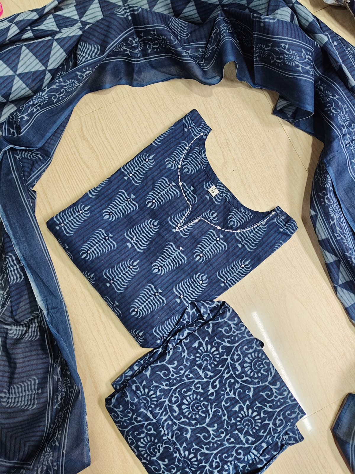 Classic Styles - DDS274