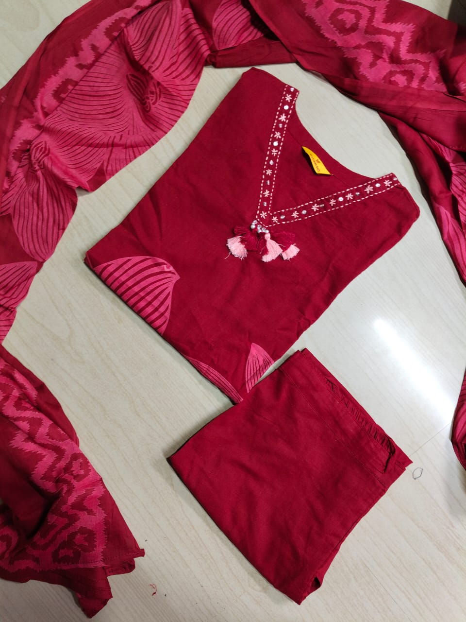 Budgeted Cotton 3 Piece Set - BC82