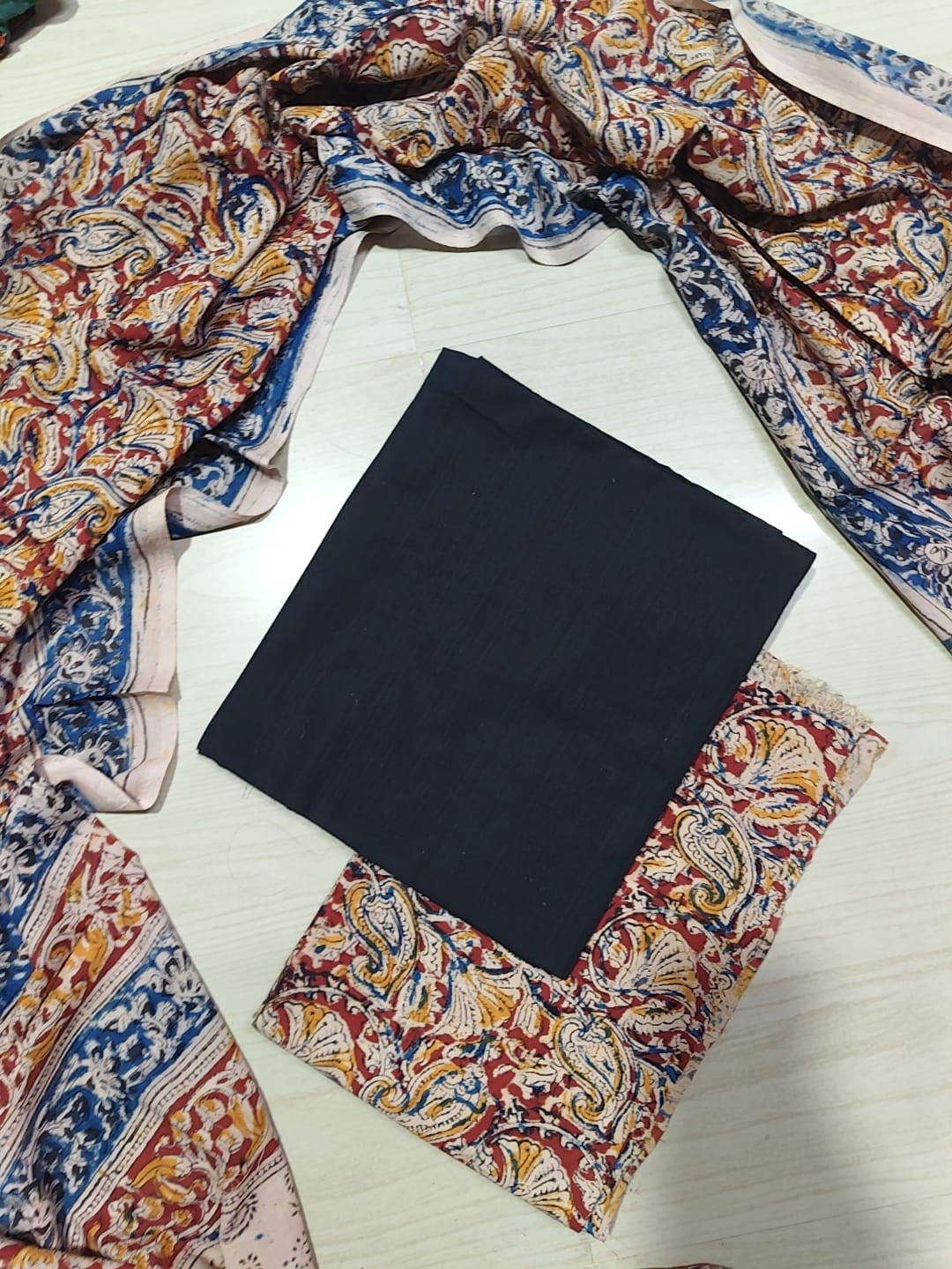 Premium Cotton Top and Kalamkari Phant With Dupatta RS88