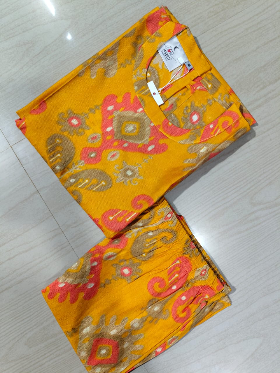 Premium Vertican Silk - VS90 (sleeves attached inside)