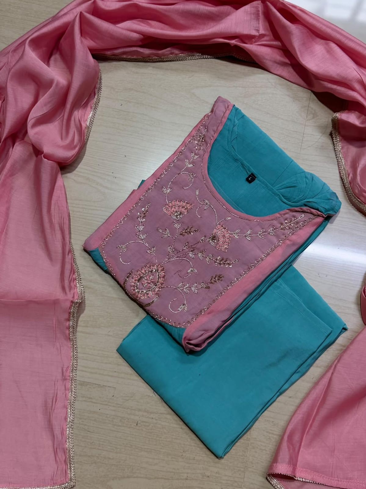 Premium Chanderi  Silk Kurti  SetDK101