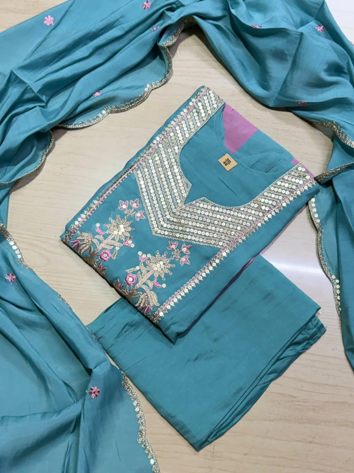 Premium Chanderi  Silk Kurti  Set DK110