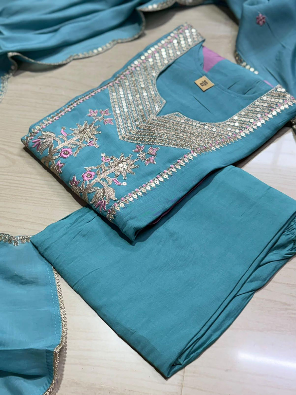 Premium Chanderi  Silk Kurti  Set DK110