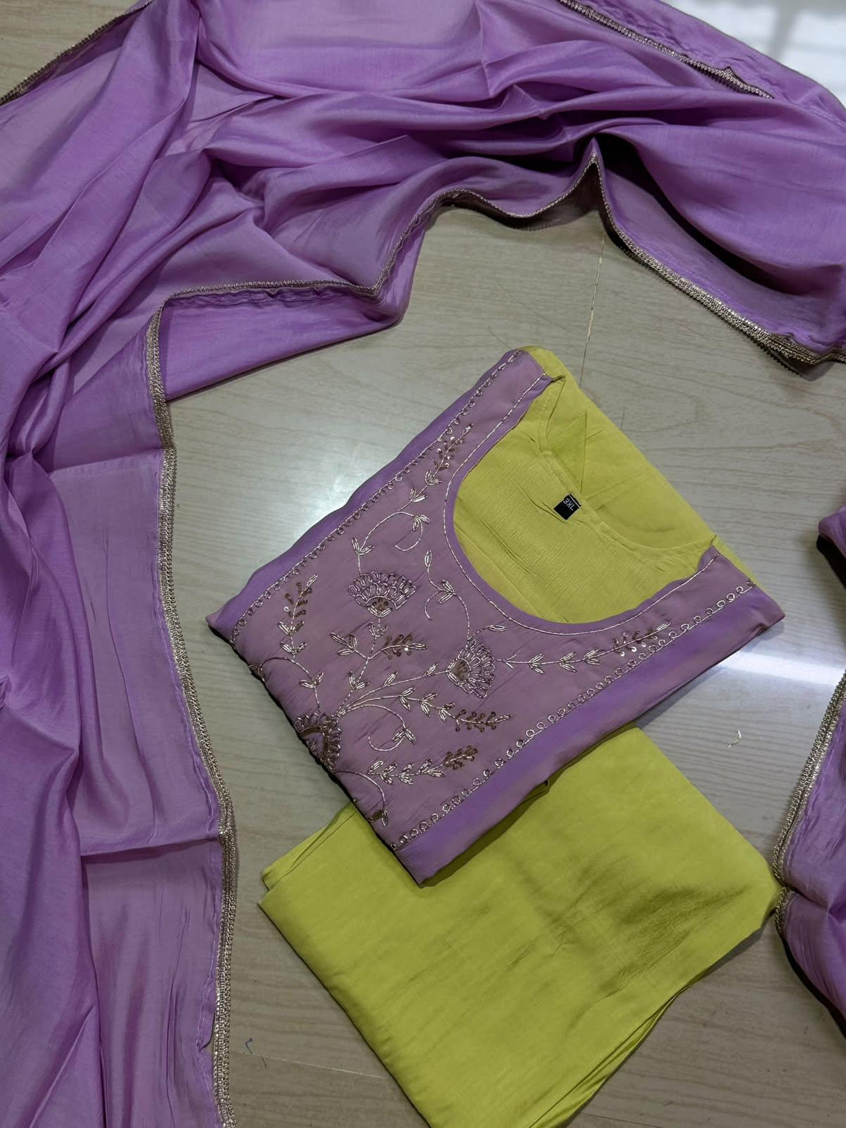 Premium Chanderi  Silk Kurti  Set DK107