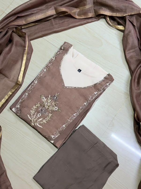 Premium Chanderi  Silk Kurti  Set DK112