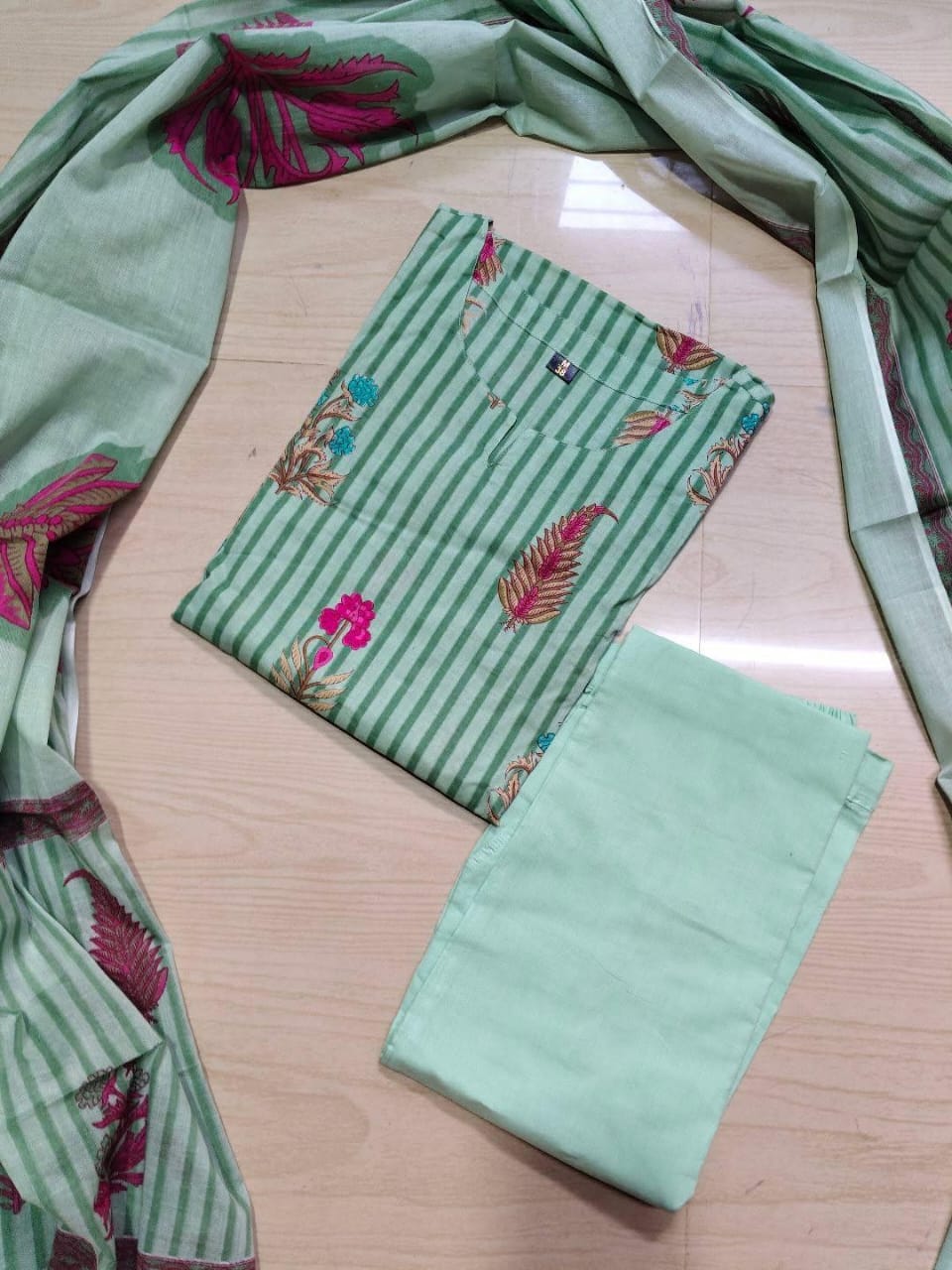 Delight  Kurti Set - DKS114