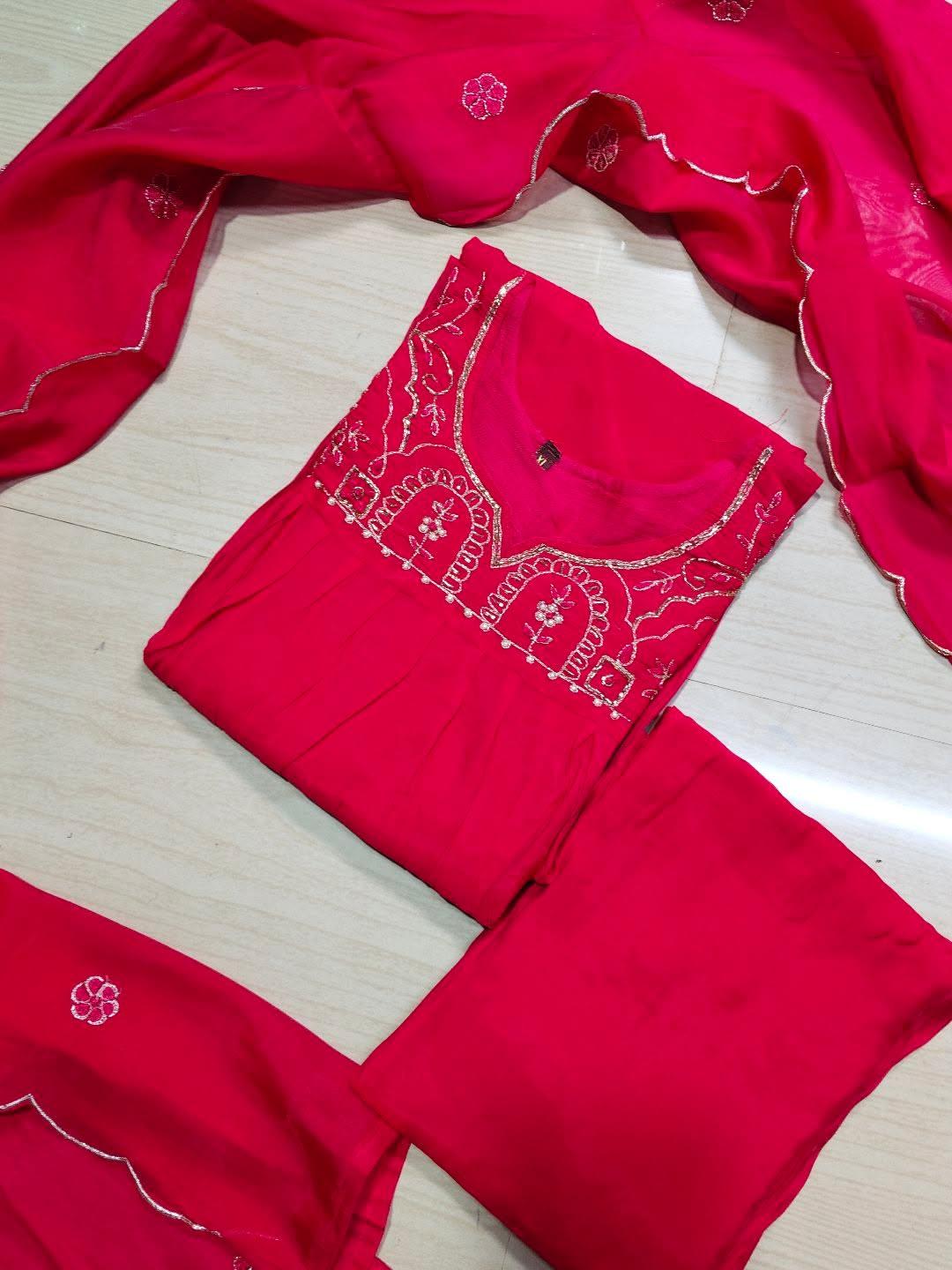 Premium Chanderi Silk Kurti  Set EW136