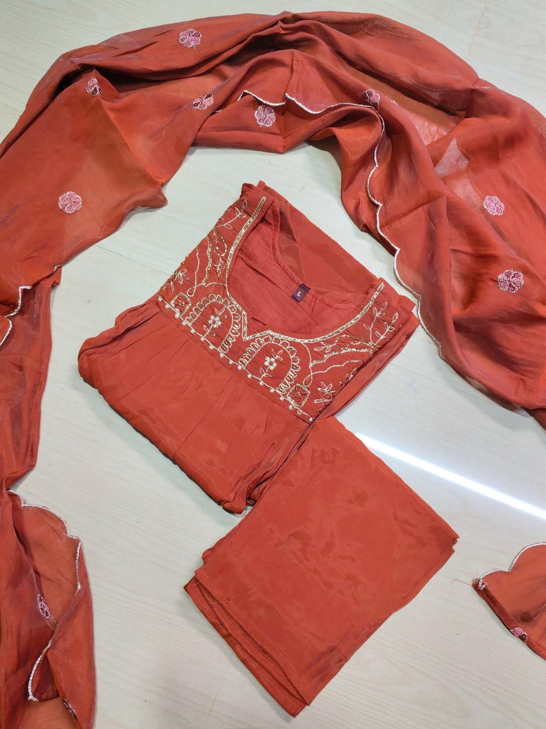 Premium Chanderi Silk Kurti  Set EW137