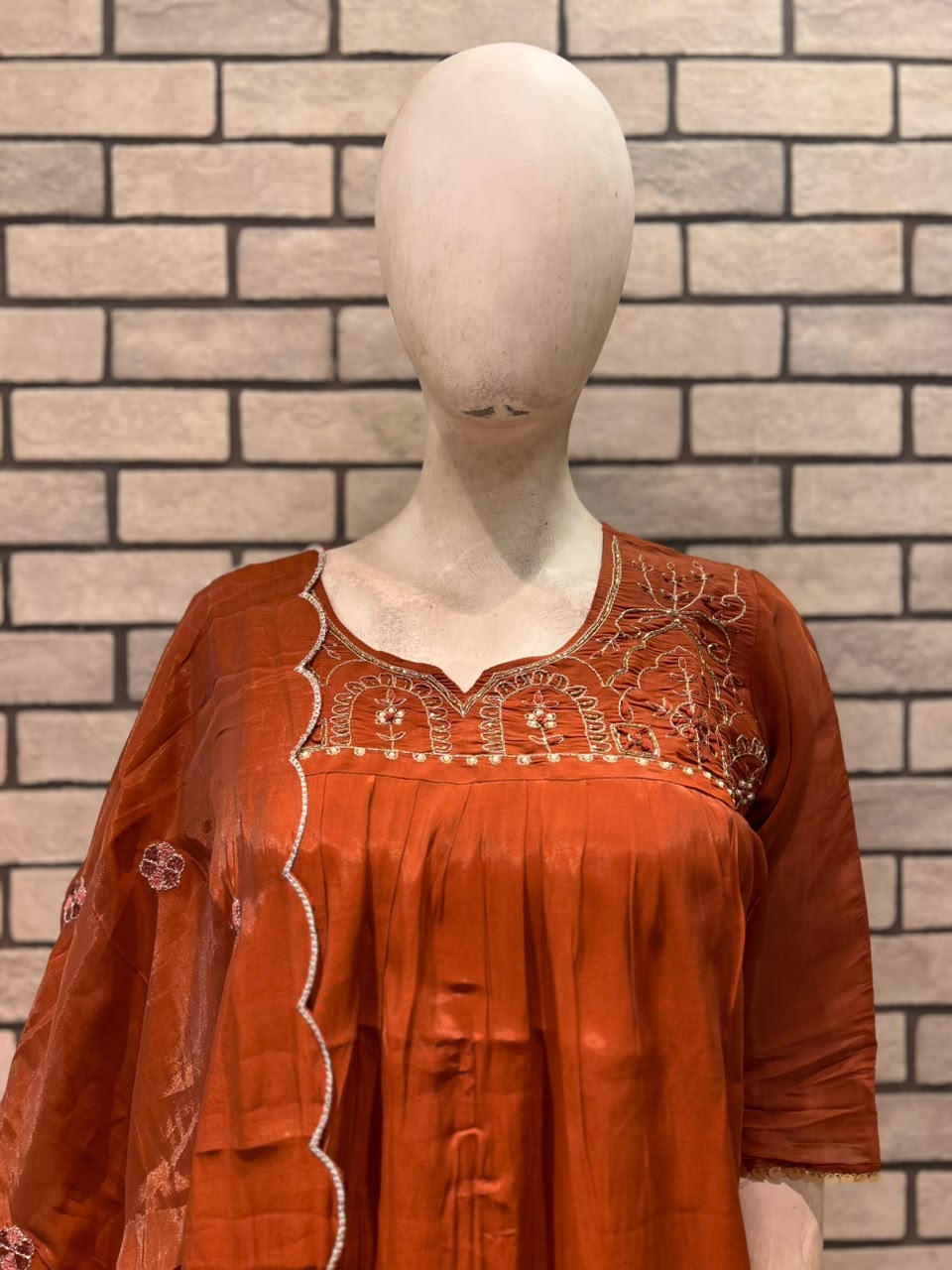 Premium Chanderi Silk Kurti  Set EW137