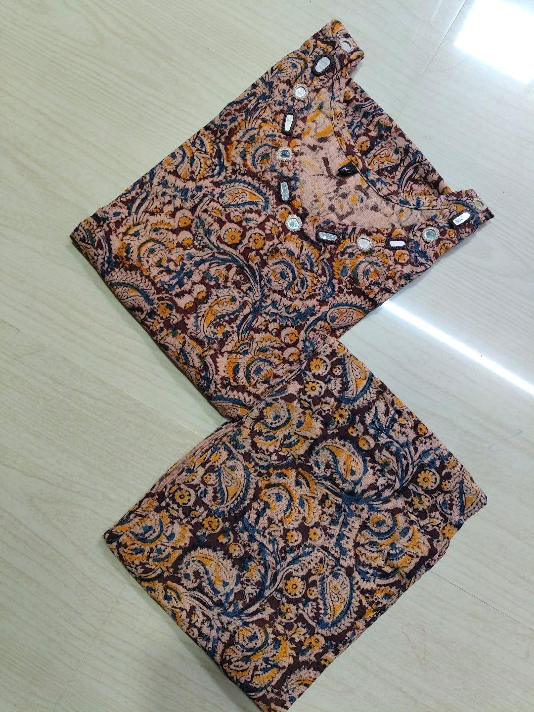 Kalamkari Kurti With Phant  PKA18