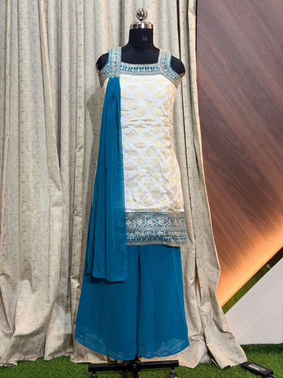 Sharara Sets SH21