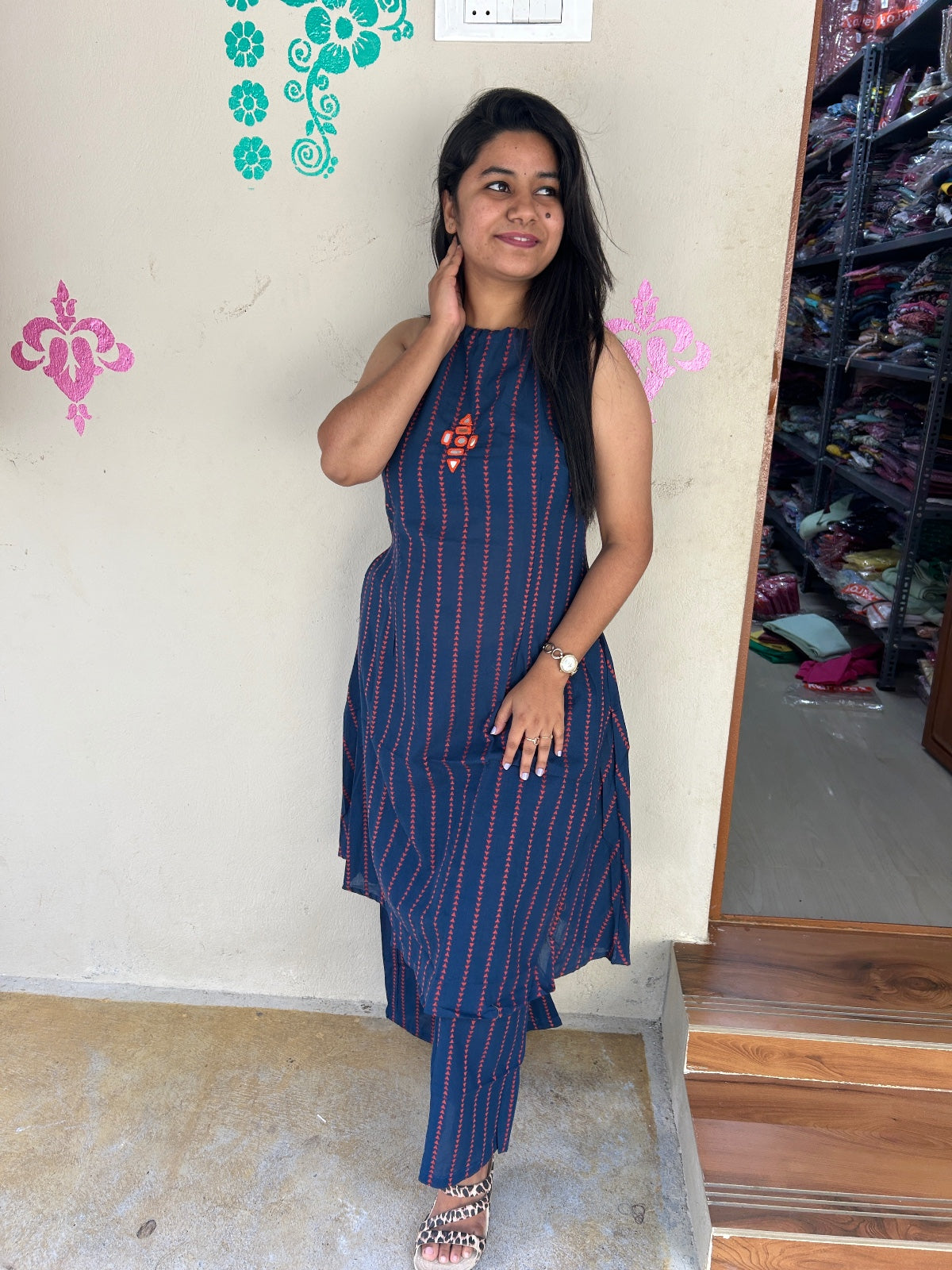 Sleeveless Kurthi with pant - SC01