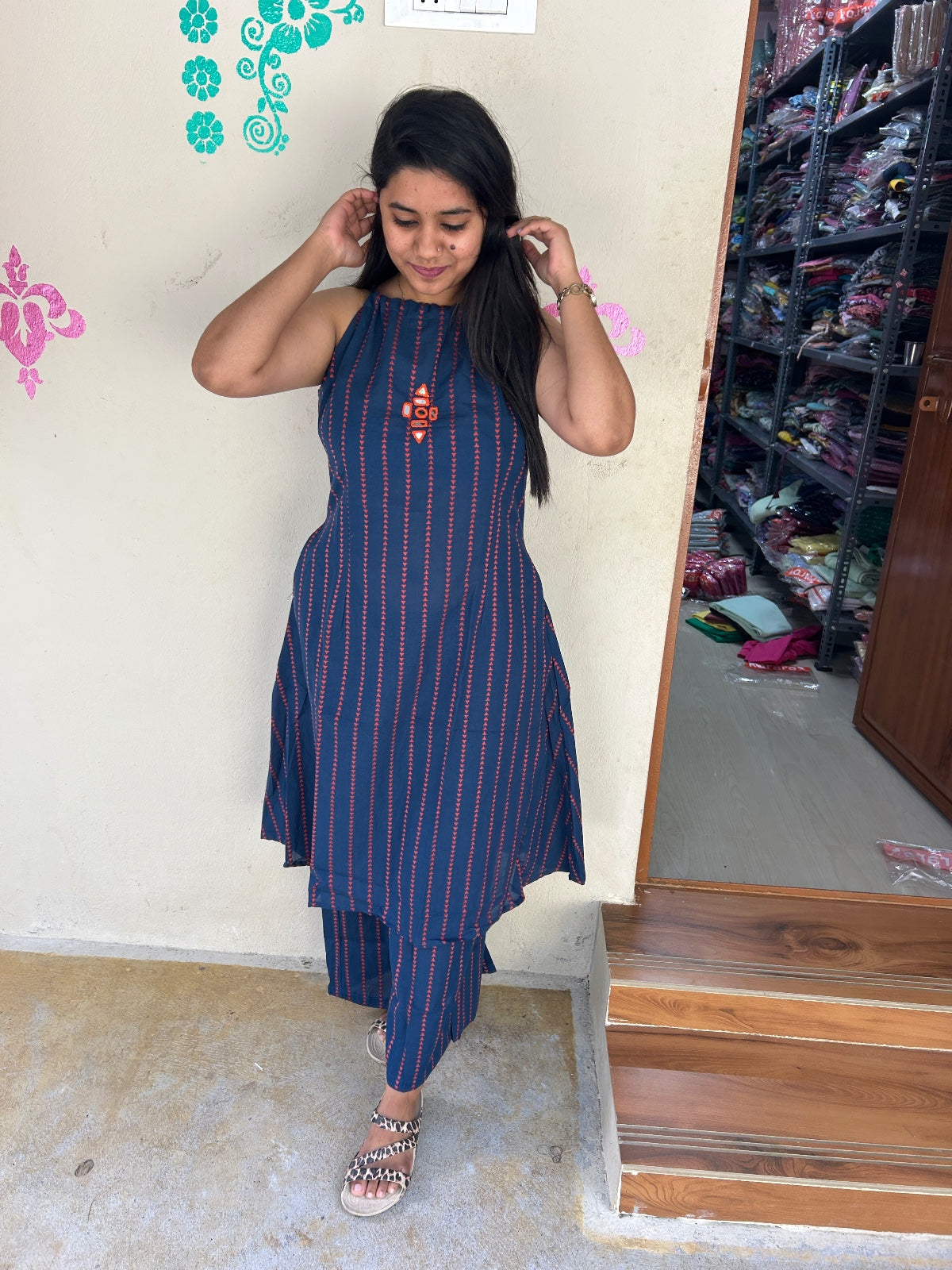 Sleeveless Kurthi with pant - SC01