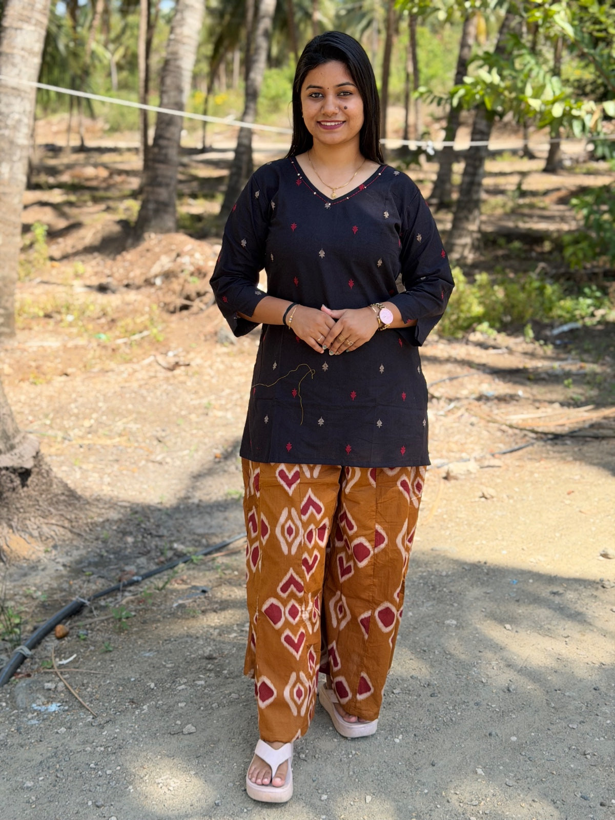 Short Kurthi With Pant  SKP20