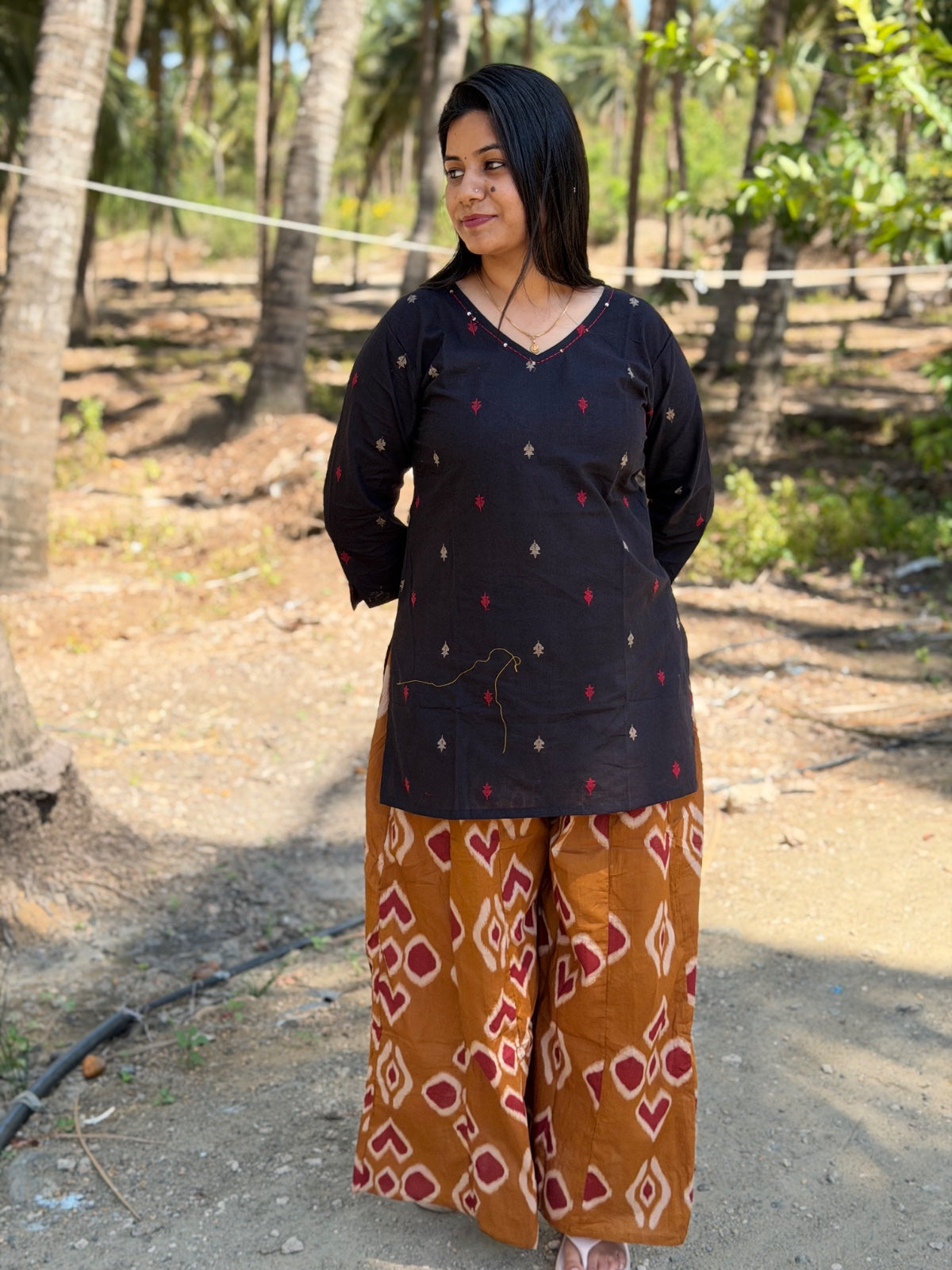 Short Kurthi With Pant  SKP20